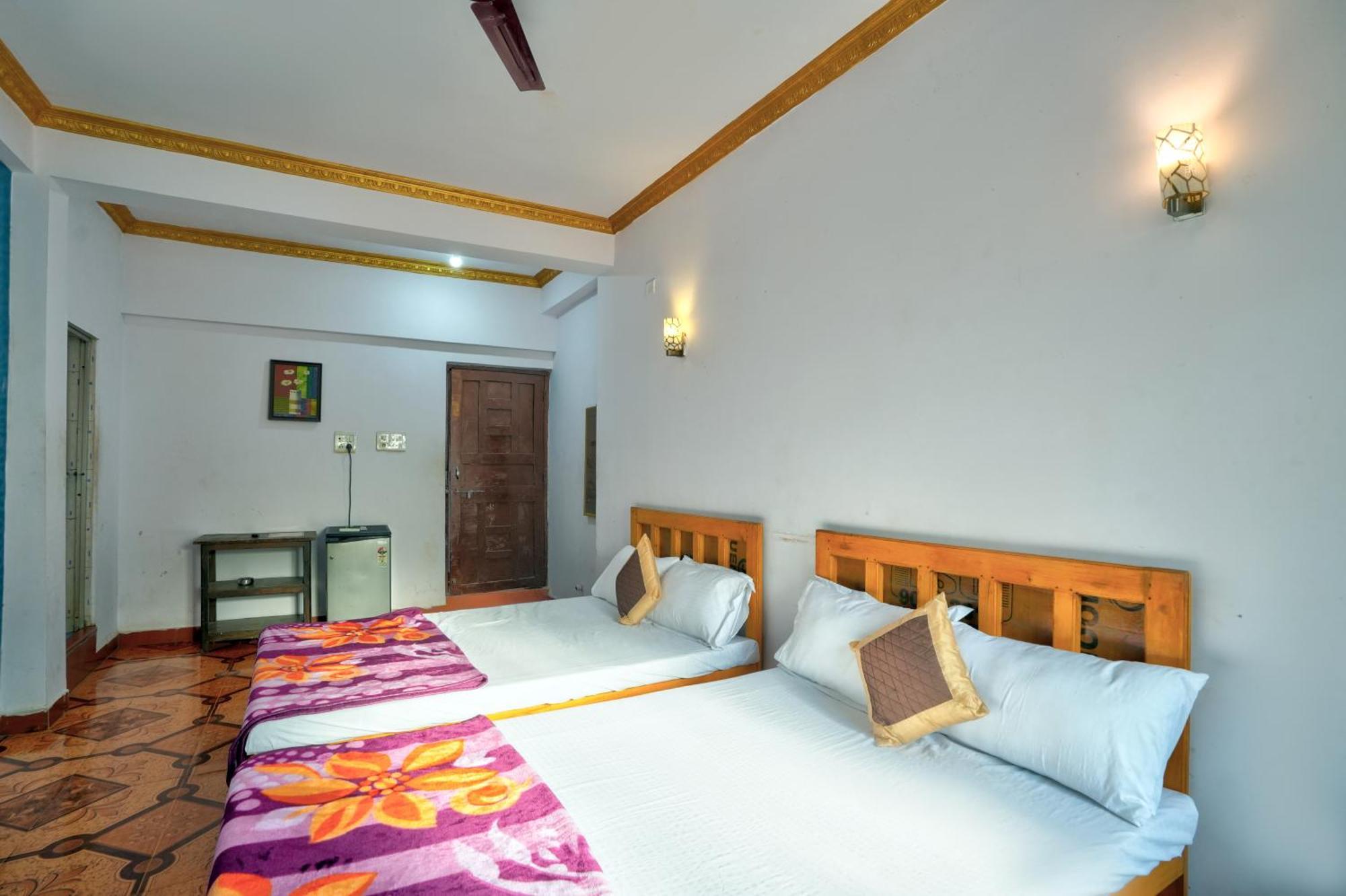 Om Sai Guest House Calangute Ngoại thất bức ảnh