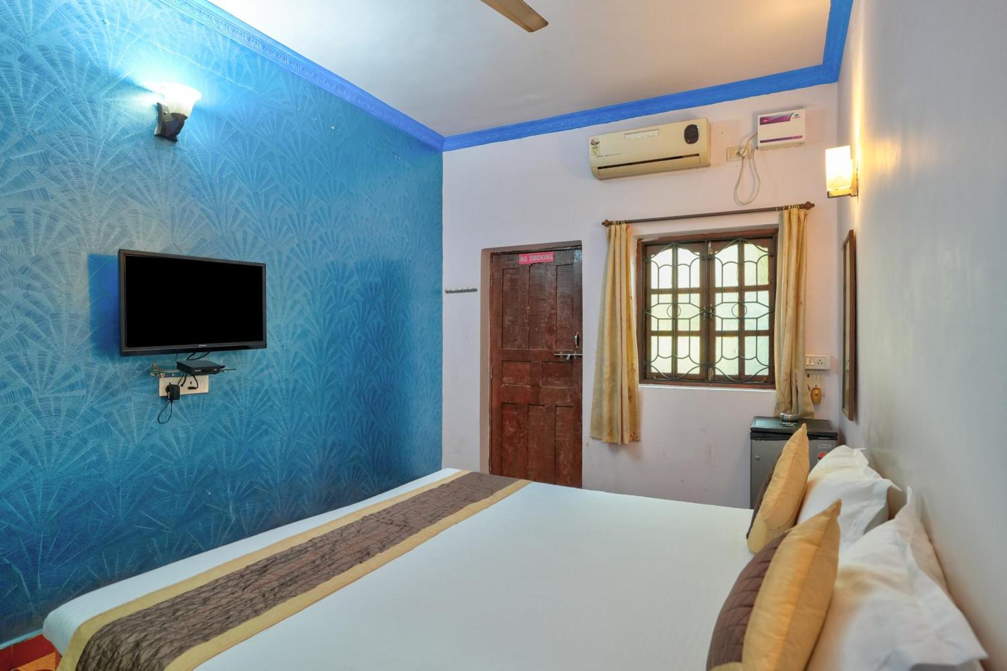 Om Sai Guest House Calangute Ngoại thất bức ảnh